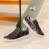 Σκούρα καφέ γυναικεία ανατομικά vegan sneakers remonte D2E01-25 γυναικεία παπούτσια μεγάλα νούμερα.